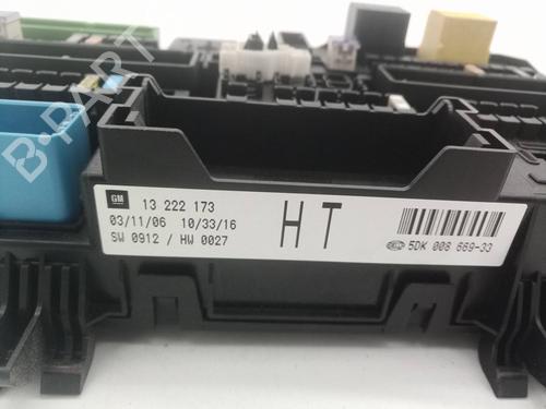 Fuse box OPEL ASTRA H GTC (A04)  | BP17956102E1 