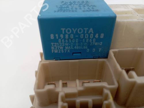 Fuse box TOYOTA AVENSIS VERSO (_M2_)  | BP21014378E1 