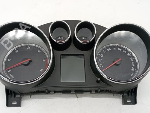Used Instrument cluster OPEL INSIGNIA A Sports Tourer (G09) [2008-2017]  17222126