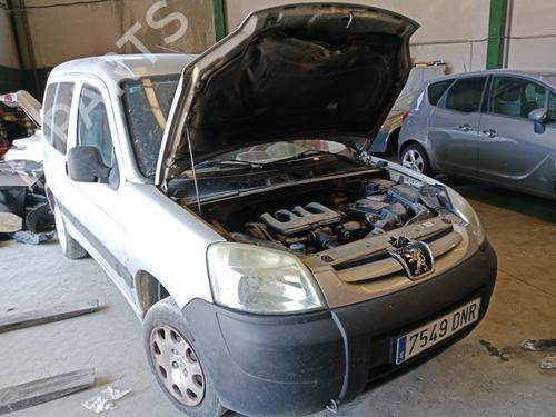 Fuse box PEUGEOT PARTNER MPV (5_, G_) | BP30687942E1