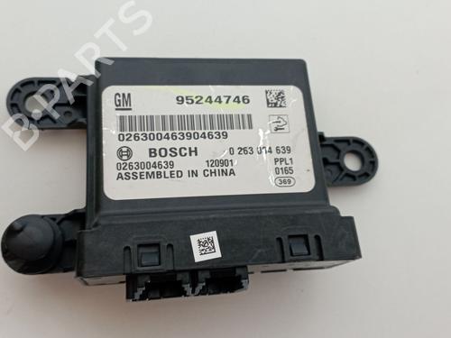 Used Electronic module CHEVROLET CRUZE Hatchback (J305) 2.0 CDI (163 hp) 32724494