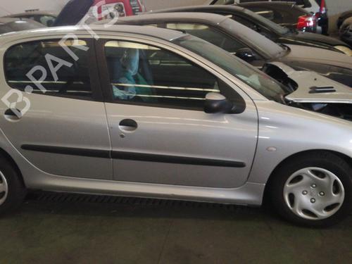 Højre forlygte PEUGEOT 206 Hatchback (2A/C) 2.0 HDI 90 | BP7117717C29 