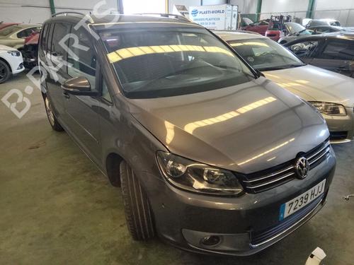 Brugte VW TOURAN (1T3) 4787457