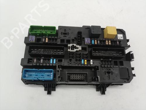Used Fuse box OPEL ZAFIRA / ZAFIRA FAMILY B (A05) [2005-2019]  11593081