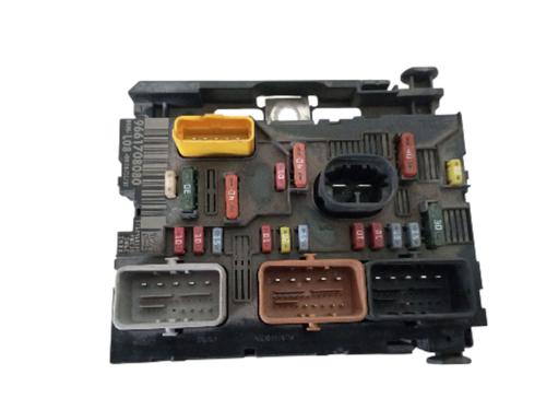 Used Fuse box CITROËN C4 Grand Picasso I (UA_) 1.6 HDi (109 hp) 30327286