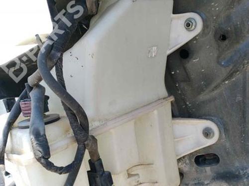 Used Windscreen washer tank Windscreen washer tank CADILLAC BLS 1.9 D (150 hp) 7573800 7573800