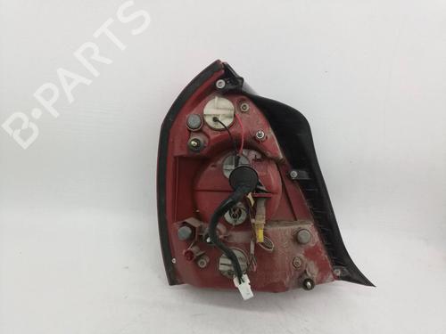 Right taillight HYUNDAI ELANTRA III Saloon (XD)  | BP17227423C35 