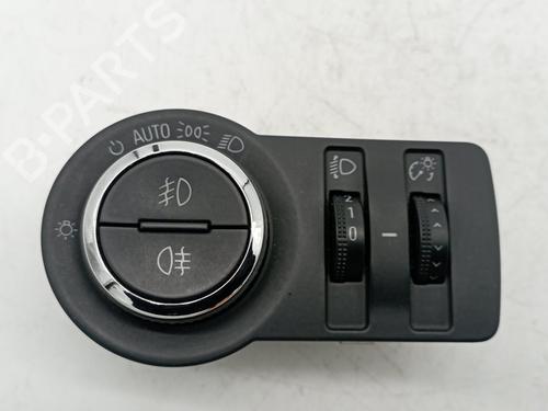Used Headlight switch CHEVROLET CRUZE (J300) [2009-2025]  26138962