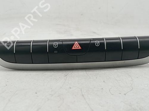 Used Warning switch SMART FORTWO Coupe (451) 1.0 (451.330, 451.334) (61 hp) 20717692