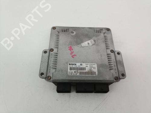 Used Engine control unit (ECU) PEUGEOT 307 (3A/C) [2000-2012]  9072936
