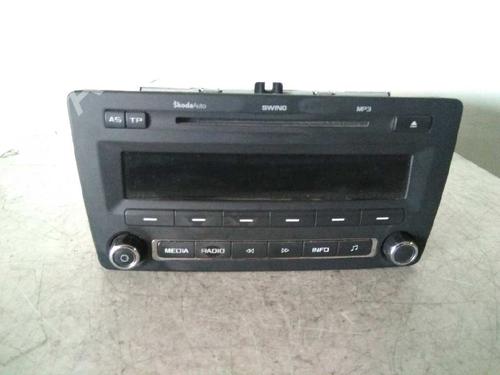 Radio SKODA OCTAVIA II (1Z3) 1.6 TDI | BP4670271E6 