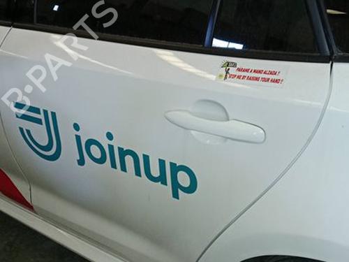 BP30689695C4 main image