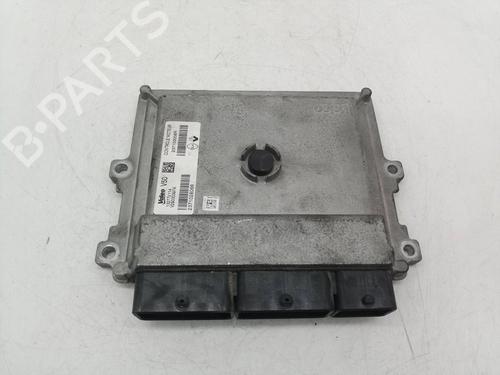 Used Engine control unit (ECU) DACIA SANDERO [2008-2025]  28289811