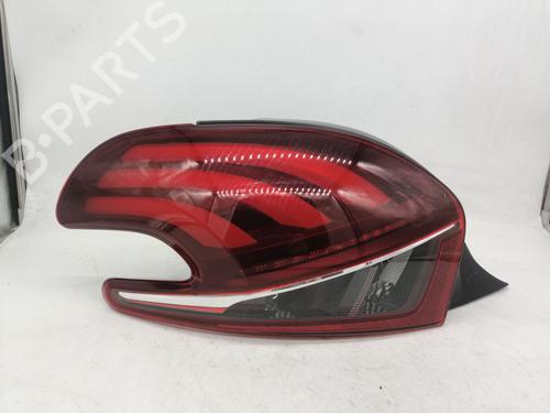 Venstre baglygte Venstre baglygte PEUGEOT 208 I (CA_, CC_) 1.5 BlueHDI 100 (102 hp) 33952409 33952409