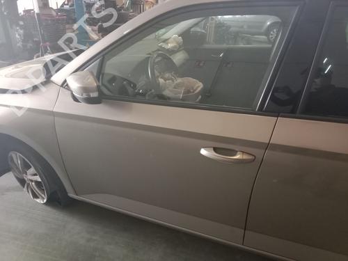 left-front-door-skoda-fabia-iii-estate-nj5-2014-2015-2016-2017-2018-2019-2020-2021-2022-31881945 main image