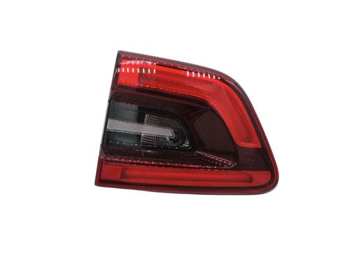 Used Right tailgate light RENAULT KADJAR (HA_, HL_) [2015-2026]  32352248