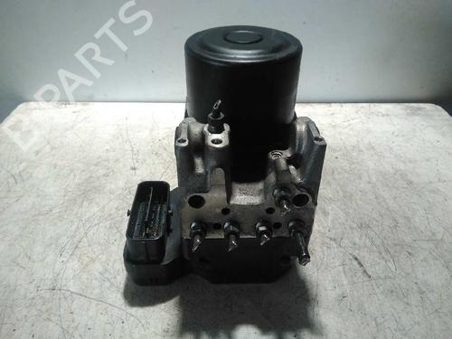 Used ABS pump TOYOTA RAV 4 II (_A2_) [2000-2005]  6048307