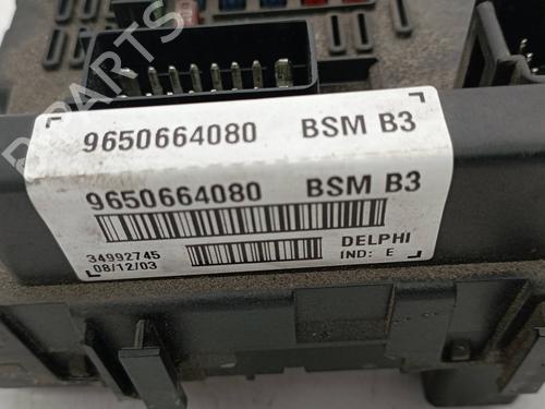 Fuse box PEUGEOT 407 (6D_)  | BP15272460E1 