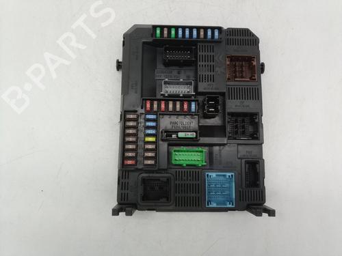 Used Fuse box PEUGEOT 208 I (CA_, CC_) [2012-2021]  32118137