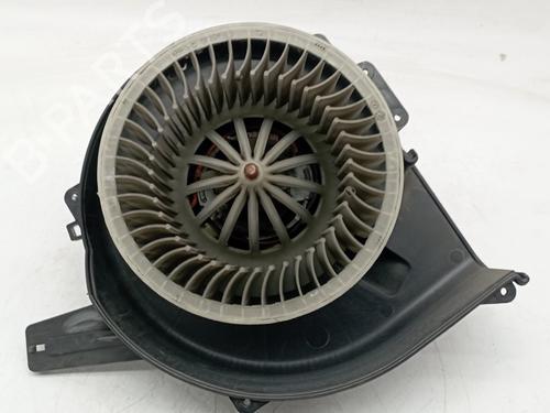 Used Heater blower motor SEAT IBIZA IV ST (6J8, 6P8) 1.6 TDI (105 hp) 20674462