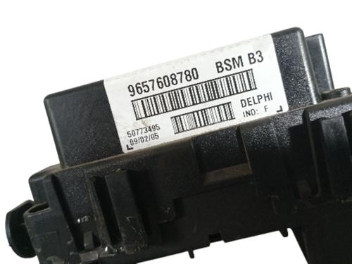 Fuse box PEUGEOT 206 Hatchback (2A/C) 2.0 HDI 90 | BP30327276E1