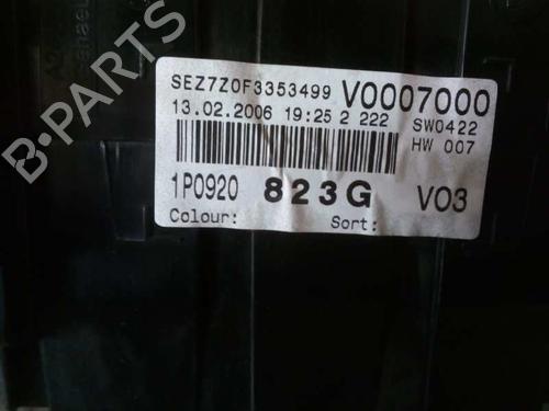 Instrument cluster SEAT LEON (1P1)  | BP2668068C47 