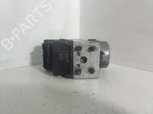 Used ABS pump TOYOTA AVENSIS (_T22_) 2.0 D-4D (CDT220_, CDT220R) (110 hp) 11698903