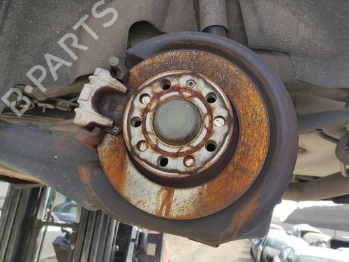 Used Left rear steering knuckle VW GOLF VI (5K1) [2008-2014]  21501566