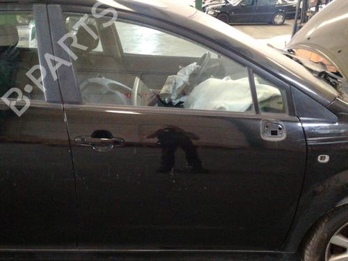 Right front door TOYOTA COROLLA Verso (ZER_, ZZE12_, R1_) 2.2 D-4D (AUR10_, AUR10R) | BP7697216C3 