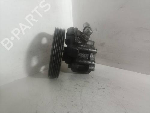Used Steering pump FORD FUSION (JU_) 1.4 TDCi (68 hp) 11865670