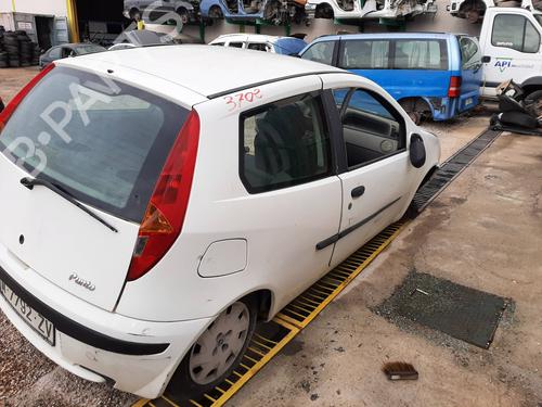 Fuse box FIAT PUNTO Hatchback Van (188_) 1.2 60 | BP10627623E1 