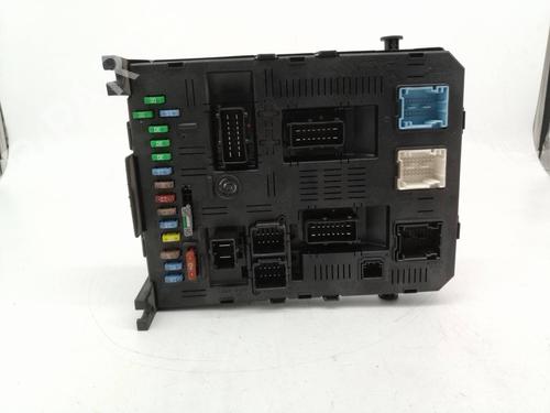 Used Fuse box CITROËN C4 I (LC_) [2004-2014]  9290220