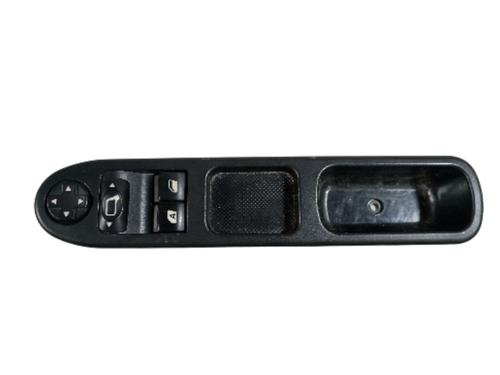 Used Left front window switch PEUGEOT 207 (WA_, WC_) [2006-2015]  30326009