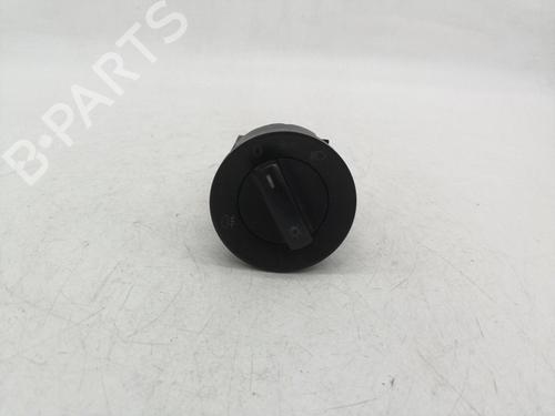 Used Headlight switch VW POLO IV (9N_, 9A_) [2001-2014]  28703962