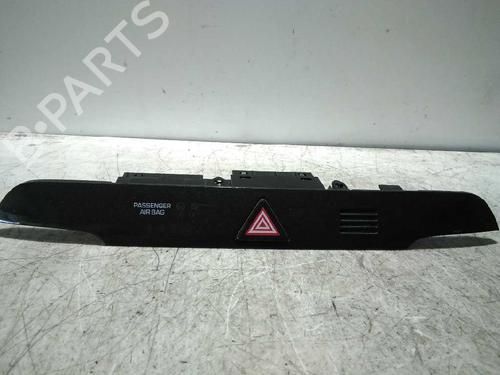 Used Warning switch HYUNDAI TUCSON (TL, TLE) [2015-2023]  10235551