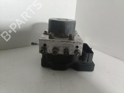 Used ABS pump DACIA SANDERO II TCe 90 (B8M1, B8MA, B8AC) (90 hp) 32743089
