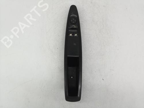 Used Left front window switch CITROËN C4 Coupe (LA_) [2004-2013]  32123953