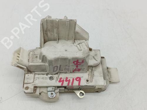 Used Front left lock FORD MONDEO III (B5Y) 2.0 16V TDDi / TDCi (115 hp) 17527181