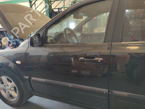 Used Left front door KIA SORENTO I (JC) 2.5 CRDi (170 hp) 12990355
