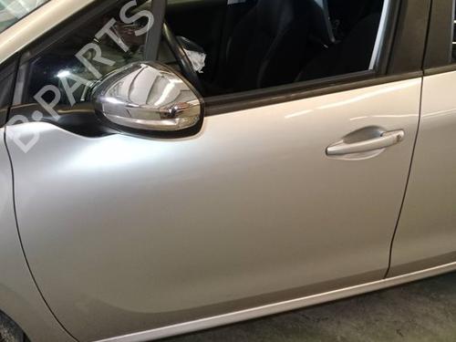 Used Left front door PEUGEOT 208 I (CA_, CC_) [2012-2021]  25793621