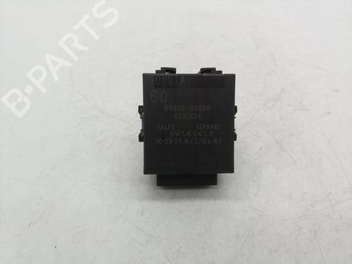 Used Electronic module TOYOTA AVENSIS Estate (_T27_) 2.0 D-4D (ADT270_, ADT270R) (126 hp) 32273232