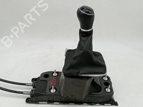 Used Gear lever VW GOLF VII (5G1, BQ1, BE1, BE2) [2012-2021]  18489152