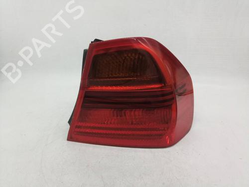 Used Right taillight BMW 3 (E90) 330 d (245 hp) 29821120