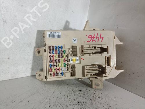 Used Fuse box KIA CARENS IV 1.7 CRDi (116 hp) 18023558