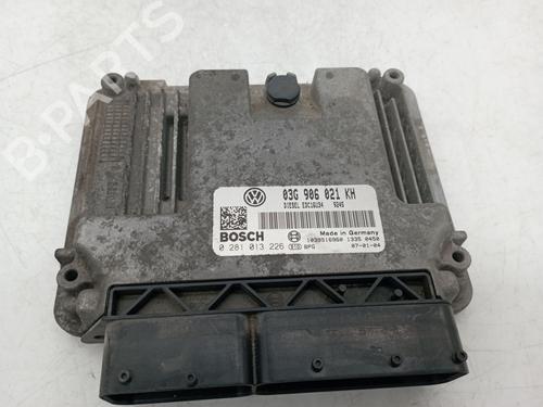 engine-control-unit-ecu-vw-golf-v-1k1-2003-2004-2005-2006-2007-2008-2009-2010-38595860 main image