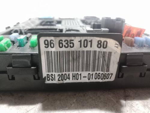 Fuse box CITROËN C4 Picasso I MPV (UD_) 2.0 HDi 138 | BP7350830E1 