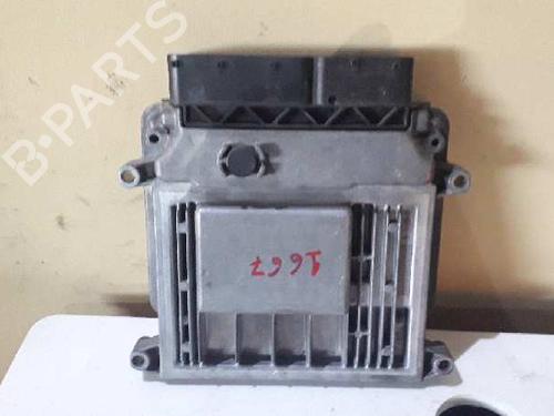 Used Engine control unit (ECU) KIA CEE'D Hatchback (ED) [2006-2012]  2502612