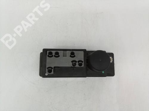 Used Comfort control module Comfort control module MERCEDES-BENZ E-CLASS (W210) E 300 Turbo-D (210.025) (177 hp) 9532321 9532321