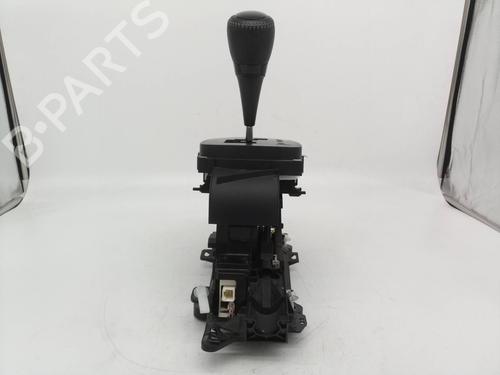 Gear lever TOYOTA YARIS (_P13_) 1.5 Hybrid (NHP130_, NHP130) | BP10252307M90 
