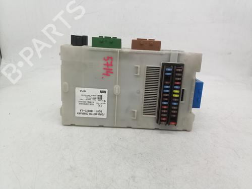Used Fuse box Fuse box 37801772 37801772